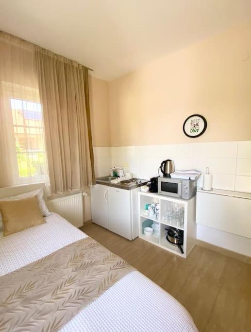 Linden Garden Apartment Postojna Eksteriør billede