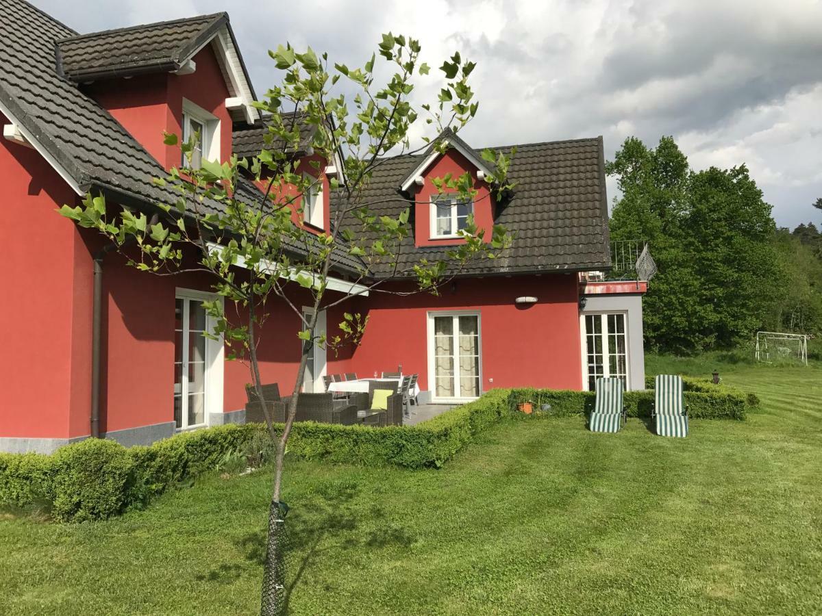 Linden Garden Apartment Postojna Eksteriør billede