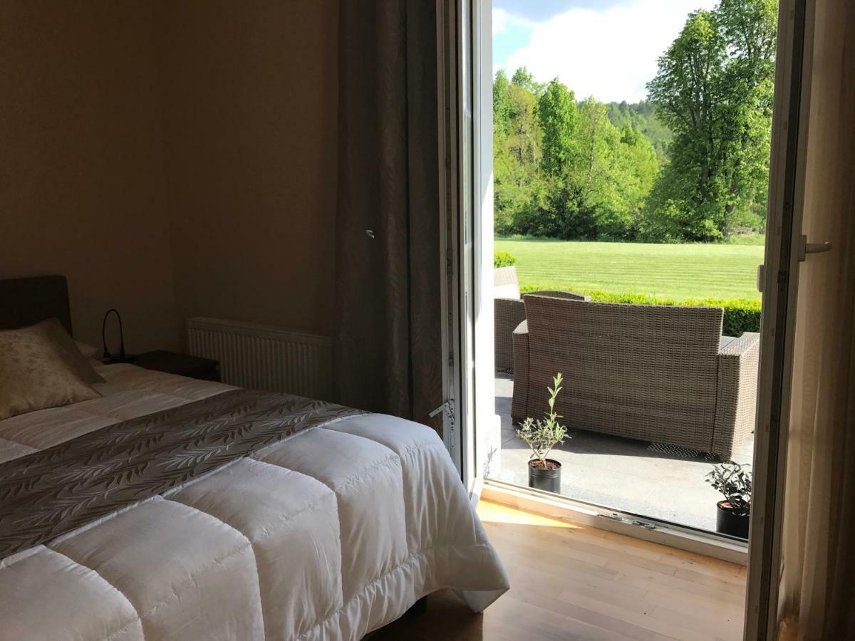 Linden Garden Apartment Postojna Eksteriør billede